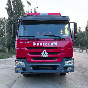 Camión de Bomberos de Alta Calidad Sinotruk HOWO 8000L 4x2, Camión Cisterna de Rescate Pesado con Agua y Espuma, en Venta, con Tracción 6x4 - Product Image 2