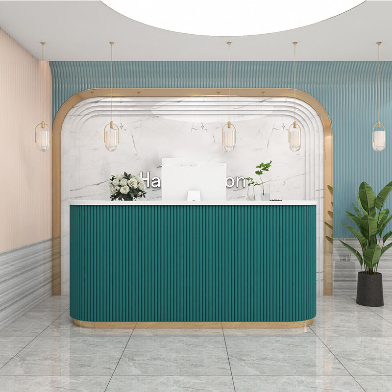 สีเขียว