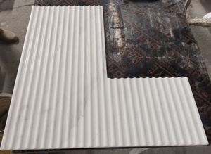 Tuiles <span class=keywords><strong>en</strong></span> marbre cannelées courbes CNC, panneaux latéraux de salle de bain <span class=keywords><strong>en</strong></span> forme de L, pierre concave, buffet <span class=keywords><strong>en</strong></span> marbre cannelé, revêtement mural cannelé - Product Image 4