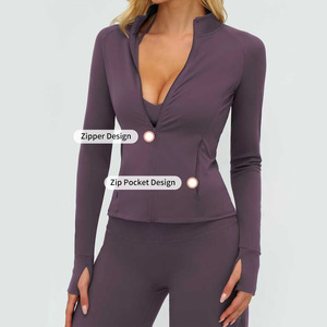 Novo Conjunto de Ginástica Feminino de Secagem Rápida com 4 Peças, Dobrável, Amigo da Pele, Sensação de Pele Nua, Respirável, para <span class=keywords><strong>Fitness</strong></span> - Product Image 4