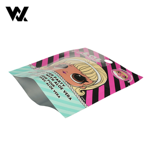 Sachet thermoscellable en aluminium avec trou rond, imprimé sur mesure par Wuxian, pour masque facial en crème de soin du visage, imperméable en plastique - Product Image 2