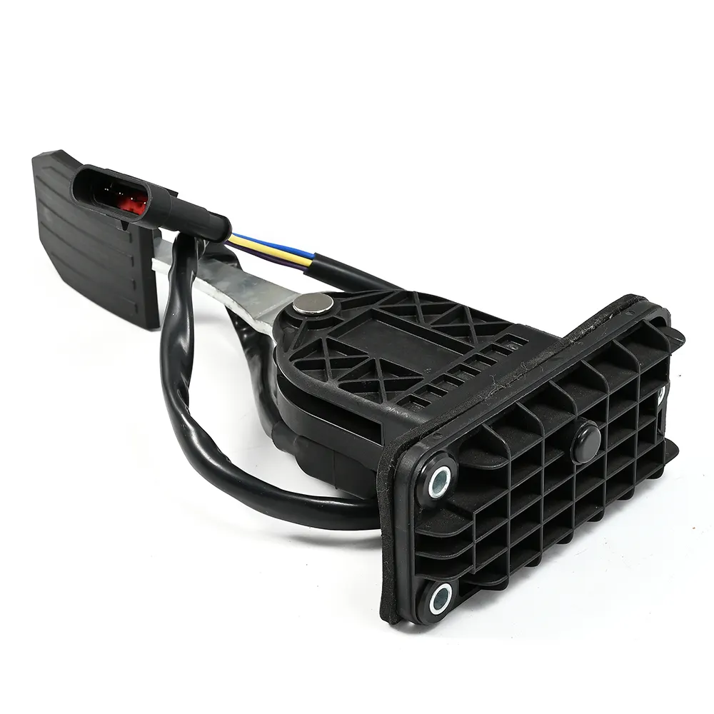 Hot Sale EFP Electric Foot Pedal Throttle Accelerator 3801-300040A for Iveco Truck Cabin Parts