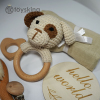 Serviette de bain en mousseline de coton pour bébé personnalisé nouveau-né bébé bois Silicone douche cadeau ensemble 100% fait à la main Crochet chiot chien hochet
