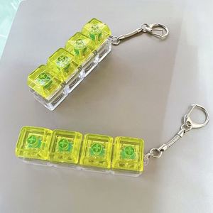 Porte-clés en forme de clavier, porte-clés personnalisé avec capuchon de touche, porte-clés anti-stress à presser, bouton de clavier mécanique - Product Image 3
