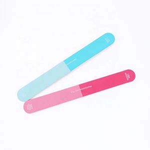 Herramientas de Manicura de Primera Calidad al por Mayor de Fábrica, Lima de Uñas de 4 Puntas Colorida con Logotipo Personalizado - Product Image 3