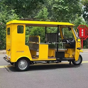 Triciclo a Motore a Benzina con Retromarcia, Taxi Motorizzato Chiuso con 9 Posti - Product Image 4