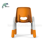 Chaise en plastique PP colorée, durable, démontable, pour la maternelle et l'école, avec un design confortable