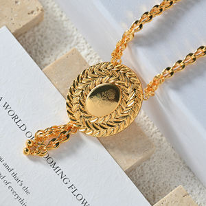 Charm <strong>Coin</strong> Pendant 18K Gold Plated Retro Laurel Wreath Oval Pendant <strong>Necklace</strong> Trendy Statement Bridal Jewelry for Women - Product Image 2