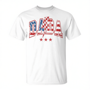 Camiseta familiar Dada Mama Mini para el 4 de julio, estilo americano, unisex para adultos, manga corta, cuello redondo, serigrafía - Product Image 2