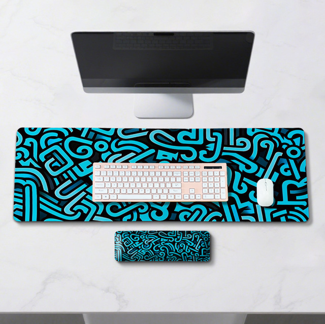 Eco-friendly Polyester Fabric+Rubber Gaming Desk Mat OEM Logo Mouse Pad with Anti-slip Natural Rubber Backing in Stock
