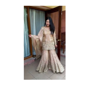 Nouvelle arrivée Georgette Sharara Suit et Dupatta Set Entièrement cousu Pakistanais Sharara Suit pour mariage Sharara Suit au meilleur prix - Product Image 1