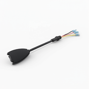 Adaptador de Corriente CEE para <span class=keywords><strong>Caravana</strong></span> - Conexión CEE 230V 16A y Enchufe de Seguridad con Cubierta Protectora y Cable - Product Image 1