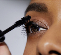 Mascara à logo personnalisé, longue tenue, épaississant, avec grande brosse, tube rose, marque privée