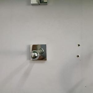 Juego de Accesorios de Baño JiaYi con Acabado Cromado, Toallero, Anillo para Toallas, Prevención de Corrosión - Product Image 3