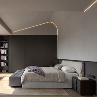 Ensemble de lit de style moderne haut de gamme avec cadre en cuir véritable antique taille Queen et armoire combinée pour hôtel, appartement, usage commercial