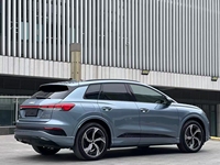 2023 Q4 e-tron 40 EV SUV RWD Électrique 204HP LHD 605KM Autonomie Véhicule d'occasion Luxe Export Chine Stock