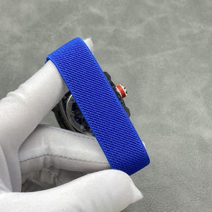 Reloj Mecánico Unisex de Lujo y Alta Calidad con Diseño Esqueletizado Transparente, Correa de Cuero de 22 mm, Esfera con Indicadores, Grosor de 5 mm - Product Image 4