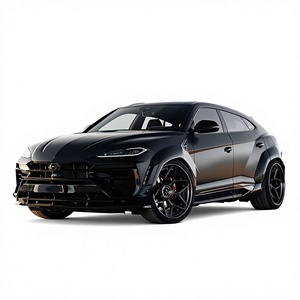ชุดแต่งคาร์บอนไฟเบอร์สำหรับ Lamborghini Urus SE รุ่น 1016 สไตล์  ประกอบด้วยลิ้นกันชนหน้า ดิฟฟิวเซอร์ สปอยเลอร์ ซุ้มล้อแบบไวด์บอดี้ สภาพใหม่ - Product Image 1