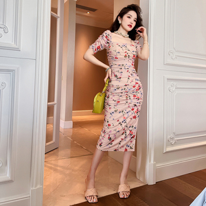 ZYHT – robe crayon à manches courtes pour femme, tenue élégante de styliste coréen Vintage à fleurs froncées et fendues - Product Image 1