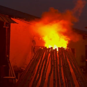 Lampe à flamme verticale simulée Feu de joie Fête Feu de camp Lumineux Chêne Motif Lumière Ouverture Cérémonie Bar Éclairage de scène - Product Image 1