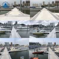 Ponton flottant en béton pour quai de yacht, plateforme flottante robuste en béton pour amarrage de bateaux et construction de ports