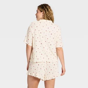 Ensemble pyjama d'été personnalisé pour femme, imprimé, mignon, à manches courtes et short, avec taille élastique, pour le loungewear féminin - Product Image 3