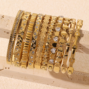 Hochwertiges Edelstahl-Armband mit Goldplattierung und Polierfinish, Anlaufgeschützt, mit Kubischem Zirkonia für Damen, Glänzender Schmuck - Product Image 6