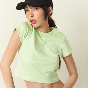 Camiseta Corta de Mujer, Estilo Urbano, Ajustada, Transpirable, Mezcla de Tres Materiales, 135GSM, Suave, Ligera, Lisa, Personalizable con Logotipo OEM - Product Image 3