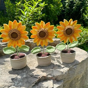 Proveedor mayorista en línea Macetas de ganchillo Girasol Plantas de <span class=keywords><strong>flores</strong></span> artificiales tejidas a mano para Navidad Regalos del Día de San Valentín - Product Image 4