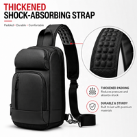 Sac à bandoulière pour homme, sac à dos bandoulière, sac d'épaule d'origine OEM avec fermeture éclair SBS, port de charge USB et compartiment pour tablette
