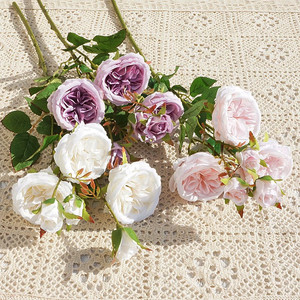 Vente chaude Austin <span class=keywords><strong>Rose</strong></span> Décor 6-Tête Artificielle Blanc Violet Fleurs pour la Décoration de Table de Mariage pour la Saint-Valentin Pâques - Product Image 4