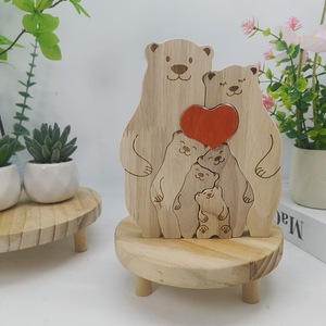 Puzzle in Legno Personalizzabile a Forma di Orsetto, Regalo Unico per la Famiglia, Festa della Mamma, Festa del Papà, Decorazione per la Casa - Product Image 4