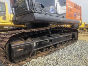 Escavatore Gravemaskin Hitachi a utilisé l'excavatrice hydraulique de chenille de 20 tonnes Japon Hitachi ZX200 machine mécanique d'excavatrice Zaxis200 - Product Image 5