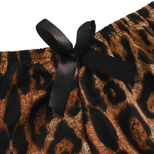 Ensemble deux pièces de vêtements de détente en soie imitation, style européen et américain, noir, tendance et confortable, vente en gros - Product Image 2