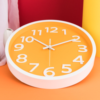 Jam Dinding Angka 3D Besar Warna Beige Tanpa Suara Tanpa Bunyi Tik-tok untuk Ruang Tamu Kamar Tidur Dekorasi Rumah Modern Gaya Nordik Karya Seni Krim Sty