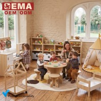 Table ronde en bois massif pour enfants, peinture à base d'eau inodore et écologique EMA, idéale pour l'éducation précoce, les jeux et l'étude en toute sécurité pour les tout-petits.
