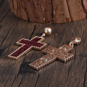 Pendientes de Cruz <span class=keywords><strong>para</strong></span> <span class=keywords><strong>Mujer</strong></span>, Oro y Plata, Joyería Cristiana Hipoalergénica, Sin Níquel, Regalos Religiosos de Confirmación, Venta al Por Mayor - Product Image 4