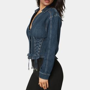 Veste en jean décontractée pour femme en coton respirant, avec fermeture à revers bidirectionnelle, boutons décoratifs et effet délavé - Product Image 2