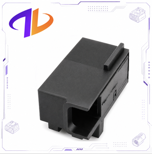 1745000-3 Carcasa de Conector de Cableado Automotriz Compatible de 8 Pines Hembra de 0.63mm Sin Sellar - Product Image 1