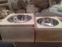 Support de gamelle carré en bois pour animaux de compagnie, support de gamelle pour chien, design moderne antidérapant pour intérieur