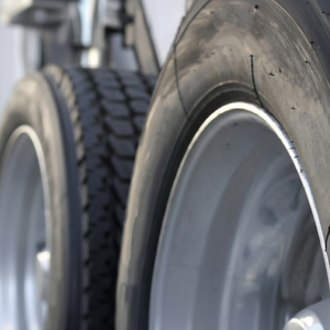 Neumático de Camión Nuevo de Alta Calidad 315/80R22.5, Neumático Comercial al Por Mayor, Mejor Precio, Precio Económico, Calidad Directa de Fábrica, Entrega Rápida - Product Image 1