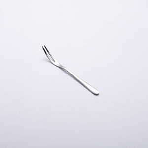 Juego de Cubiertos de Acero Inoxidable 304/410 Personalizado, Tenedor de Frutas con Punta, Tenedor para Pastel - Product Image 4