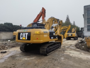 รถขุดตีนตะขาบ CAT 325D มือสอง กำลังแรง เครื่องยนต์เชื่อถือได้ ชั่วโมงการทำงานต่ำ เหมาะสำหรับงานก่อสร้าง - Product Image 6