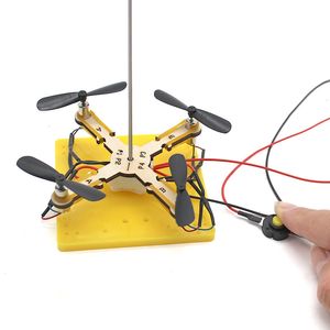 Kit de drone en bois OKYN-G5654 à assembler soi-même avec télécommande pour l'éducation STEM - Product Image 2