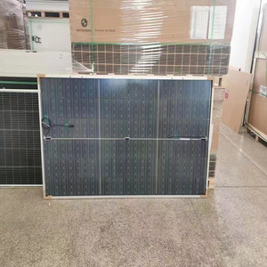 Panneau solaire Tongwei 645w 182mmx182mm à double vitrage superposé, double face, efficacité 19,5% - Product Image 2