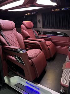 Accesorios Interiores Personalizados VIP para <span class=keywords><strong>Mercedes</strong></span> Benz <span class=keywords><strong>Sprinter</strong></span>, Asientos de Aviación Modernos de Lujo, Diseño Innovador para Interiores de Camionetas, Último Modelo - Product Image 1