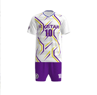 Jersey Sepak Bola Musim Panas Pria OEM Custom, Celana Pendek Senada, Ringan, Bernapas, Cepat Kering, Kerah Bulat, Poliester, Tim Profesional