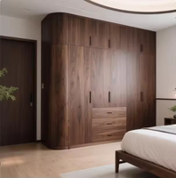 Armario Moderno para Dormitorio Principal, Personalizable para Uso Hospitalario, con Materiales a Medida y Características que Ahorran Espacio