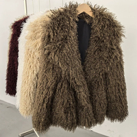 Nouveauté, manteau d'hiver élégant pour femmes, en fausse fourrure shaggy multicolores, court et tendance