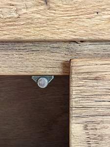 خزانة جانبية صديقة للبيئة من خشب البلوط معاد تصنيعها مع باب مزدوج وثلاثة أدراج خزانة جانبية على طراز wabi sabi - Product Image 5